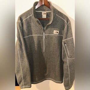 The North Face Men's Heather Gray Fleece lined 1/4 zip up Crewneck Sweater